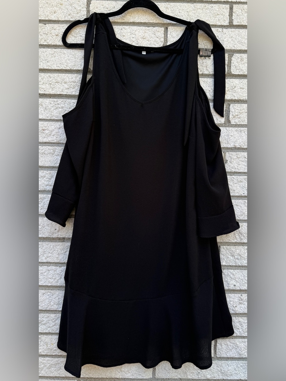 Andree by Unit Black Cold-Shoulder Tie-Strap Dress - Women's